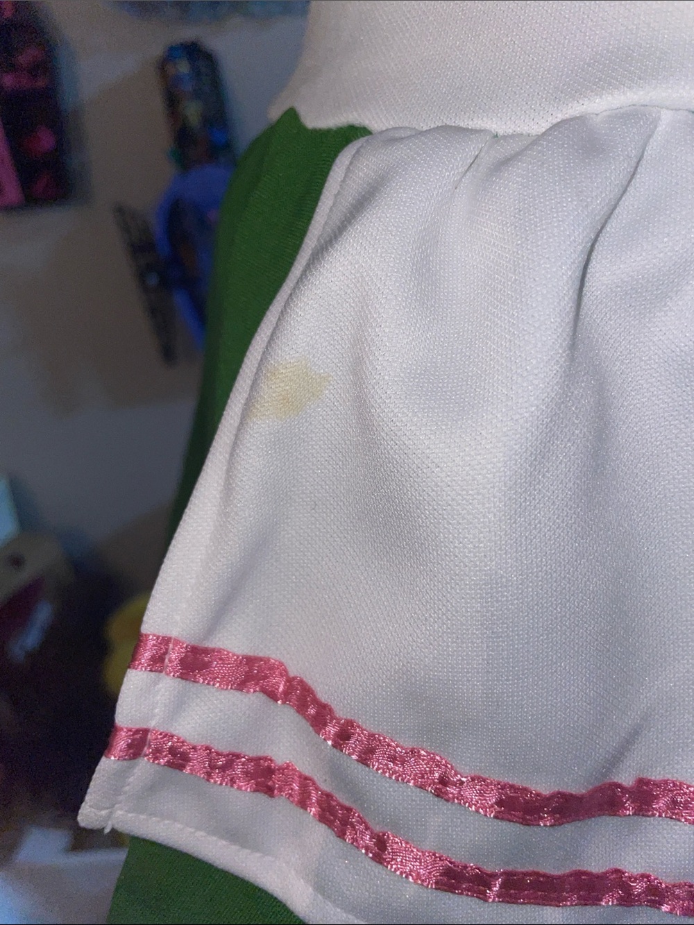 Women’s Green & White Floral Peasant Costume Dress with Pink Trim - Picture 3 of 7